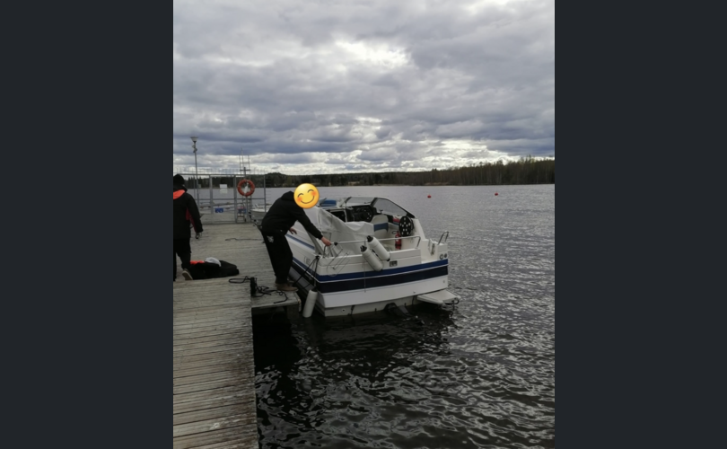 Bayliner 2150-kuva-2